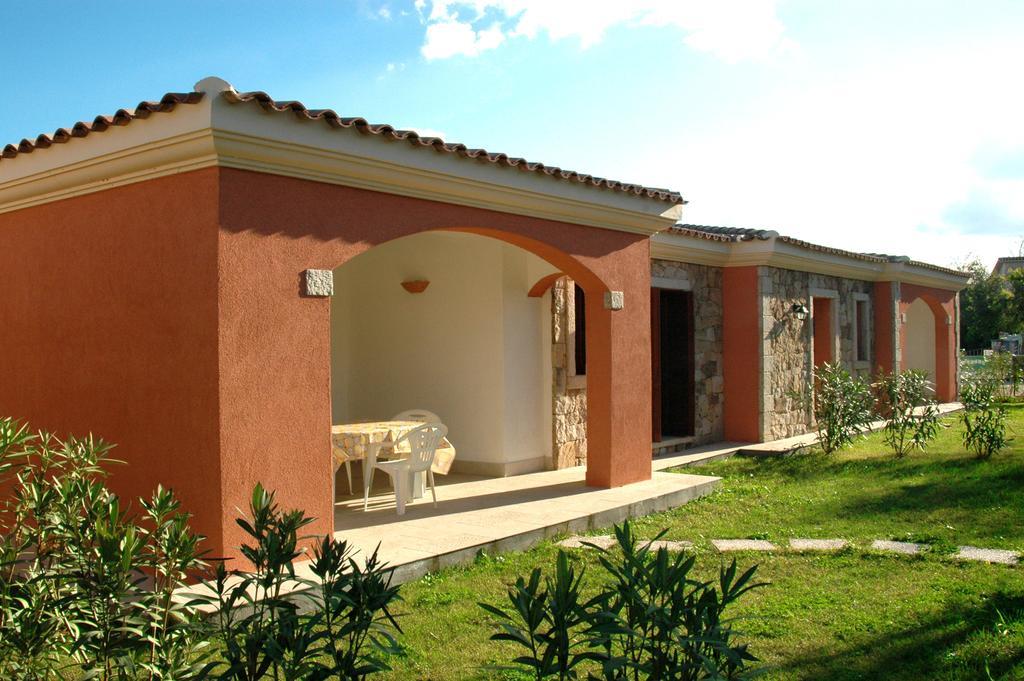 Holiday Homes Stella Marina San Teodoro  Pokój zdjęcie