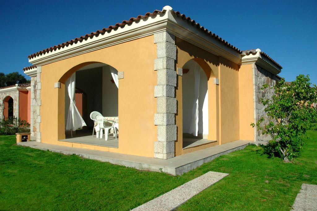 Holiday Homes Stella Marina San Teodoro  Pokój zdjęcie